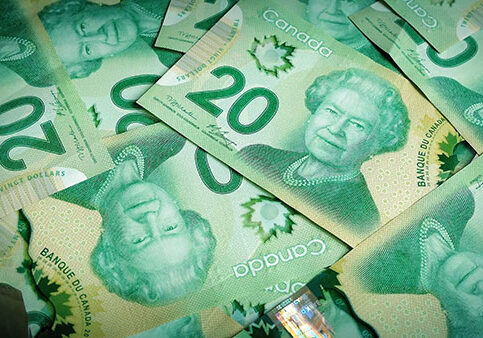 canadian-20-dollar-bills